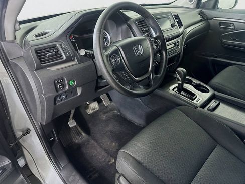 Used 2019 Honda Ridgeline Sport image 17