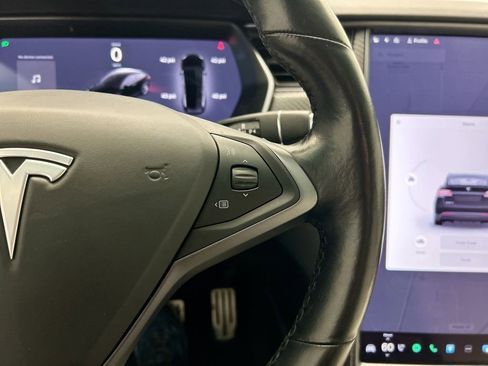 Used 2021 Tesla Model X Performance image 12