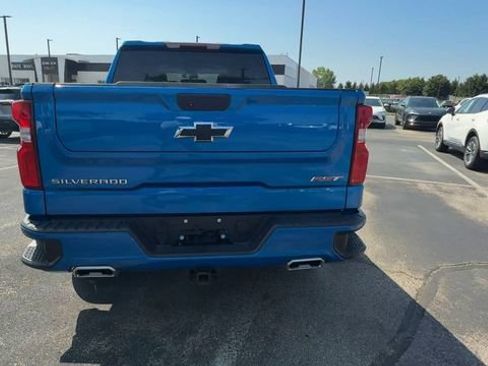 Used 2023 Chevrolet Silverado 1500 RST AWD/4WD image 7