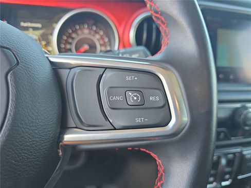Used 2022 Jeep Wrangler Rubicon image 22
