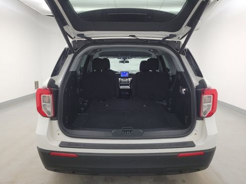 Used 2022 Ford Explorer XLT AWD/4WD image 29