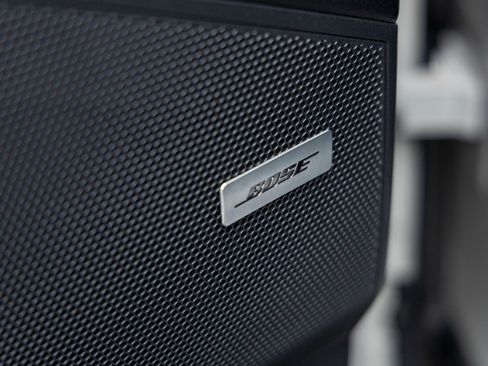 Certified 2025 Porsche Cayenne S image 24