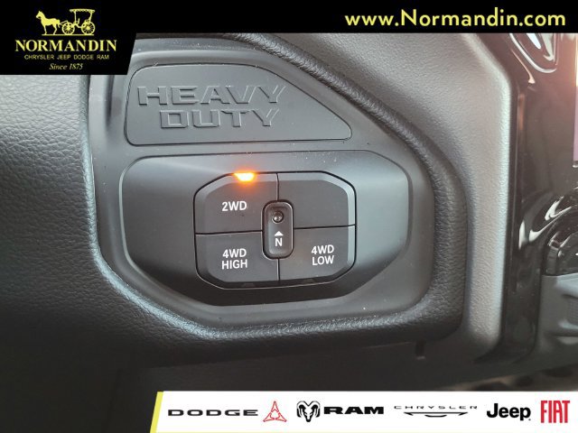 Used 2026 RAM 2500 Big Horn AWD/4WD image 13