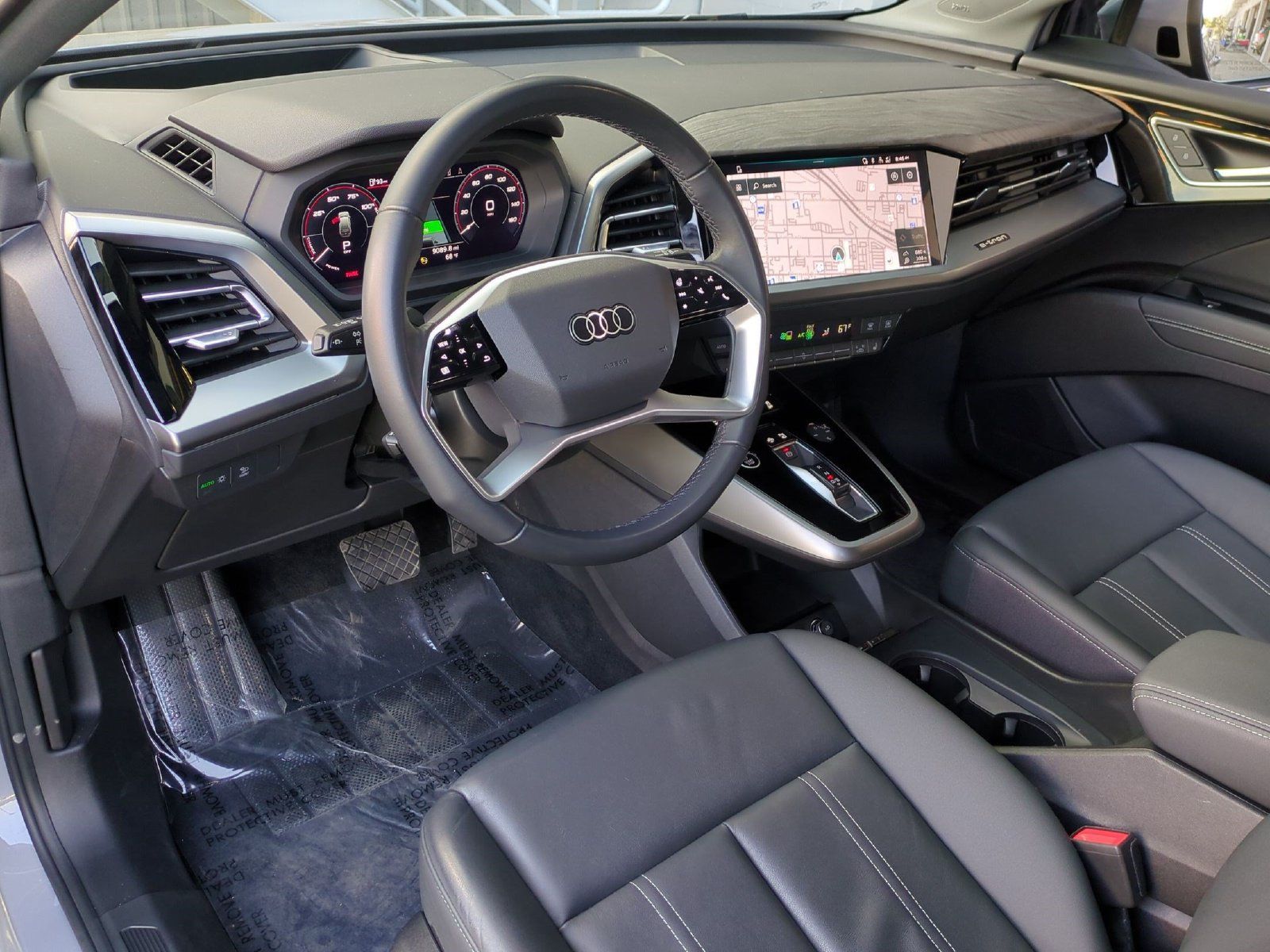 Used 2023 Audi Q4 e-tron Prestige AWD/4WD image 15