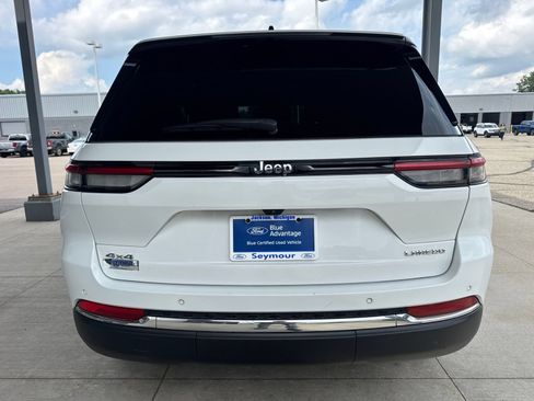 Used 2023 Jeep Grand Cherokee Laredo X AWD/4WD image 6