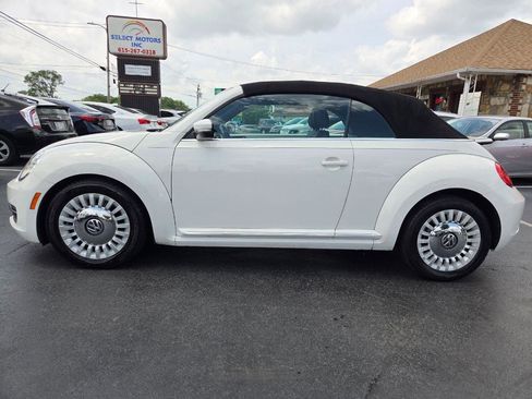 Used 2013 Volkswagen Beetle 2.5 FWD image 3