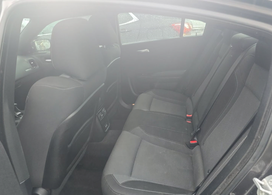 Used 2017 Dodge Charger R/T w/ Blacktop Package RWD image 16