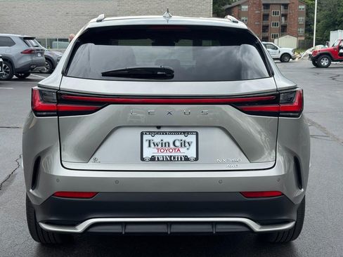 Used 2026 Lexus NX 350 F Sport AWD/4WD image 6