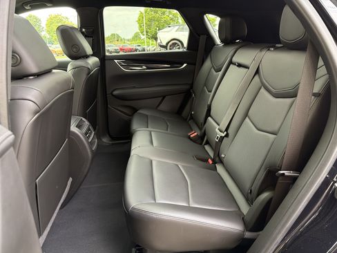 Used 2022 Cadillac XT5 Premium Luxury w/ Technology Package AWD/4WD image 30
