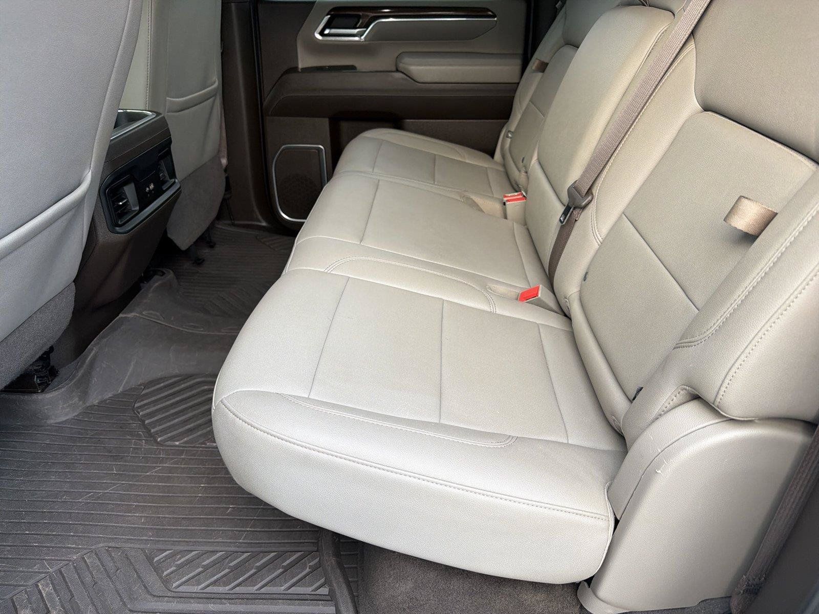 Used 2024 Chevrolet Silverado 2500 LT w/ All Star Edition AWD/4WD image 19