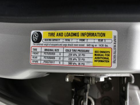 Used 2007 Chevrolet Suburban LT w/ LT Preferred Equipment Group image 39