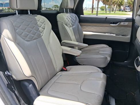 Used 2022 Hyundai Palisade Calligraphy FWD image 23