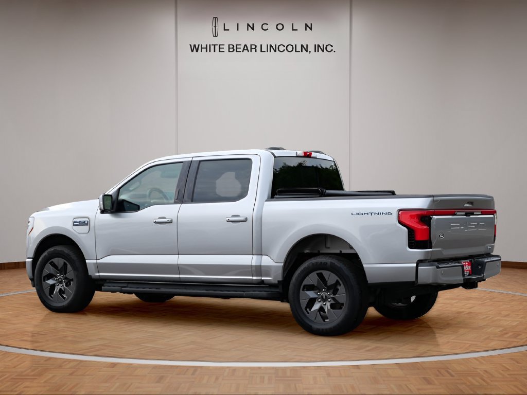 Used 2025 Ford F150 Lightning Lariat AWD/4WD image 7