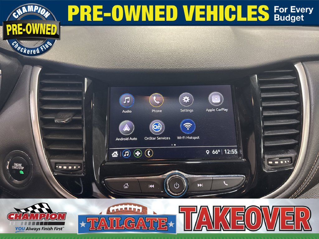 Used 2018 Chevrolet Trax LT w/ Sun & Sound Package FWD image 18