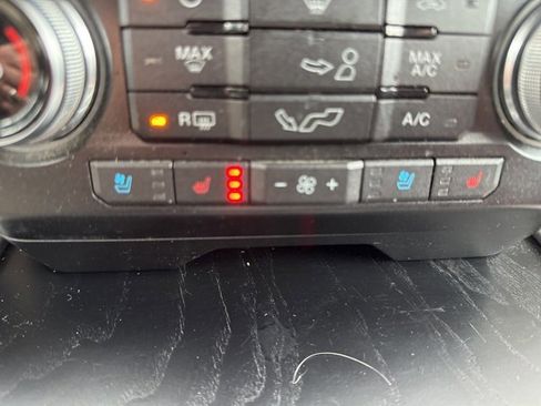 Used 2019 Ford F150 Platinum w/ Technology Package image 47