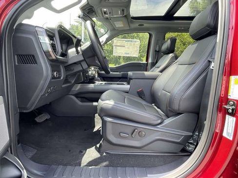 New 2026 Ford F250 Lariat w/ Black Appearance Package AWD/4WD image 11