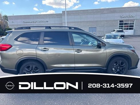 Used 2023 Subaru Ascent Onyx Edition AWD/4WD image 4