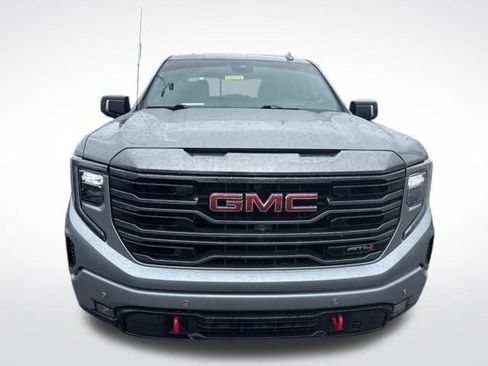 Certified 2023 GMC Sierra 1500 AT4 w/ AT4 Premium Package image 9