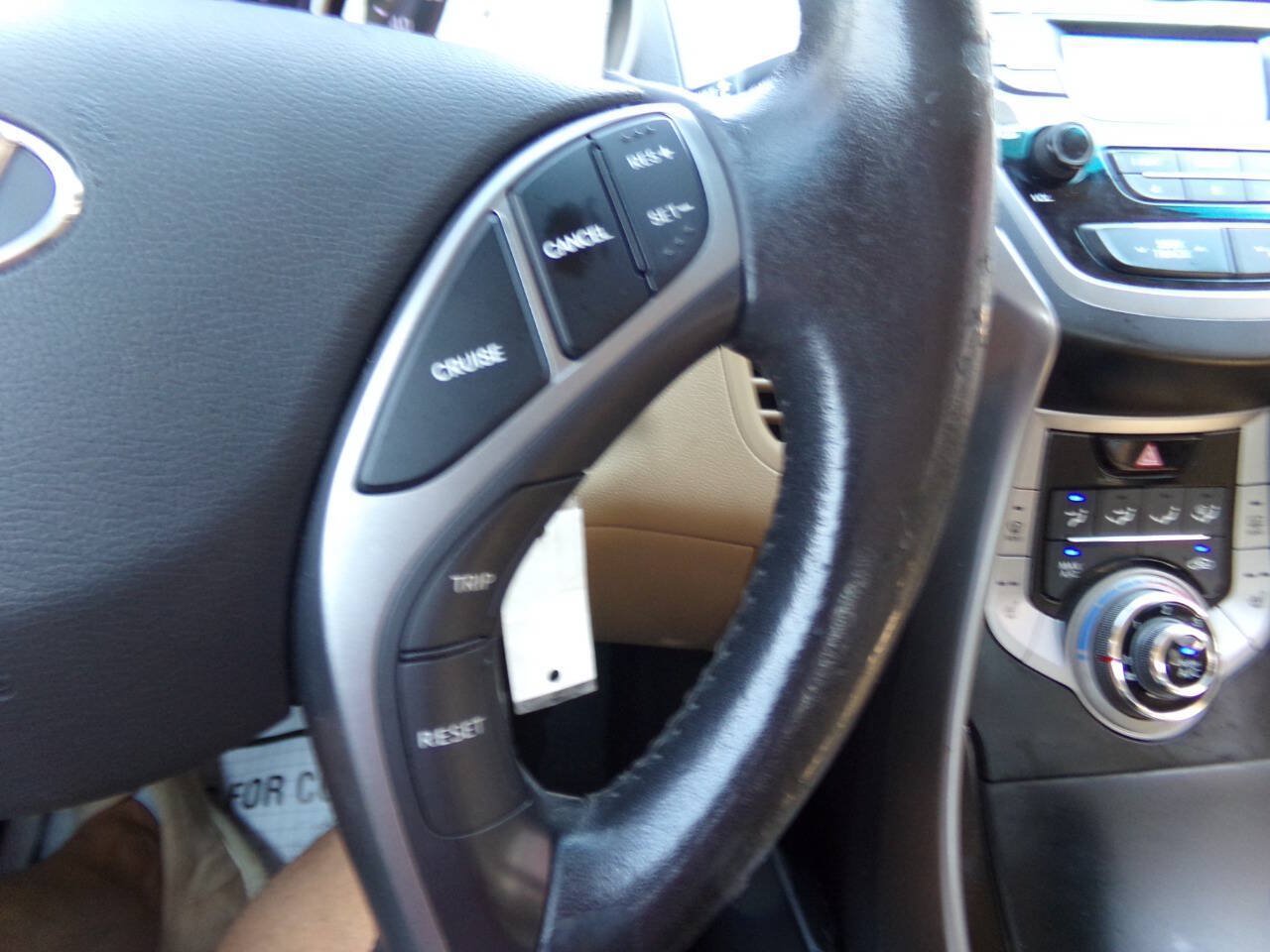 Used 2013 Hyundai Elantra Limited FWD image 56