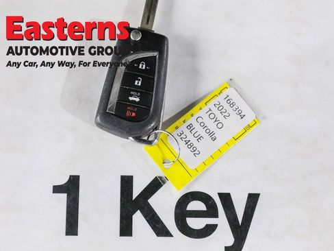 Used 2022 Toyota Corolla LE image 25