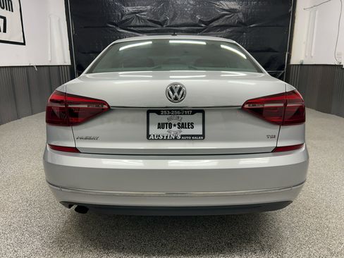 Used 2017 Volkswagen Passat 1.8T S FWD image 5