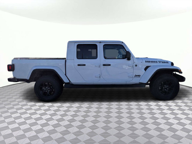 Used 2025 Jeep Gladiator Sport AWD/4WD image 2