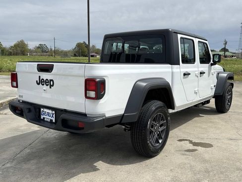 New 2026 Jeep Gladiator Sport image 13