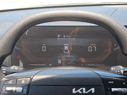 Used 2025 Kia K4 FWD image 26