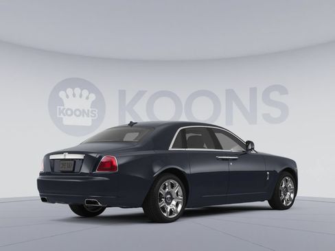 Used 2013 Rolls-Royce Ghost RWD image 4
