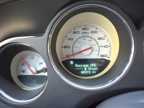 Used 2011 Dodge Challenger R/T RWD image 20