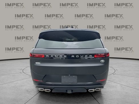 Used 2023 Land Rover Range Rover Sport First Edition image 4