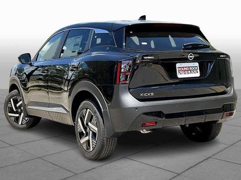 Certified 2025 Nissan Kicks SV FWD image 7