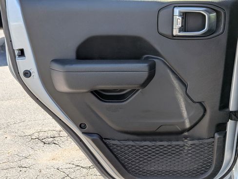 Certified 2022 Jeep Gladiator Mojave w/ LED Lighting Group image 30