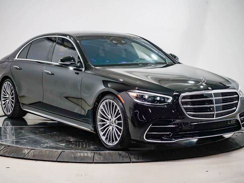 Used 2023 Mercedes-Benz S 580 4MATIC Sedan image 5