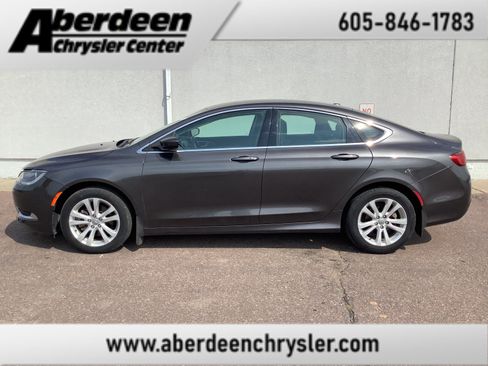 Used 2015 Chrysler 200 Limited w/ Convenience Group FWD image 1