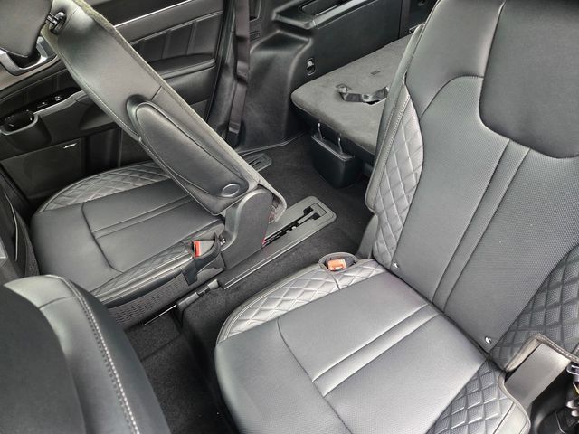 New 2026 Kia Sorento SX Prestige AWD/4WD image 18