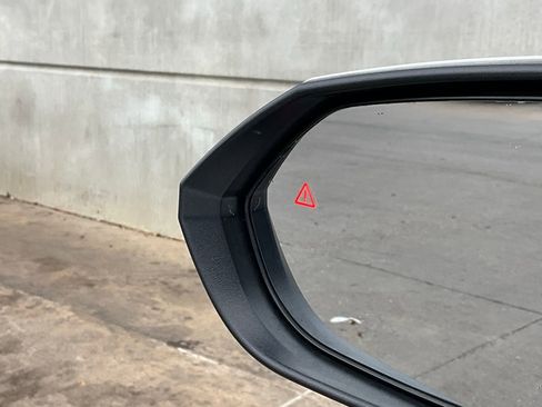 Used 2025 Hyundai Kona SEL image 20