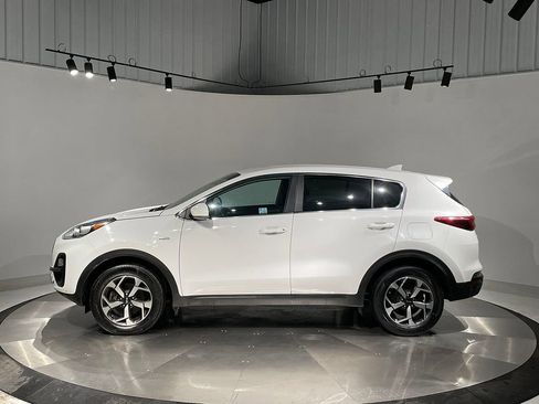 Used 2020 Kia Sportage LX image 14