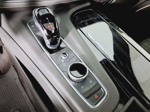 Used 2023 Cadillac Escalade ESV V image 16