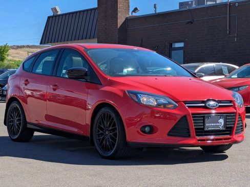 Used 2012 Ford Focus SEL FWD image 5