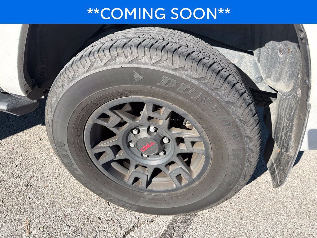 Certified 2024 Toyota 4Runner TRD Off-Road Premium w/ Moonroof Package AWD/4WD image 21