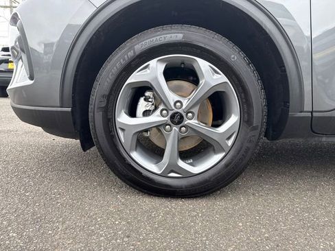 Used 2025 Ford Escape ST-Line image 26