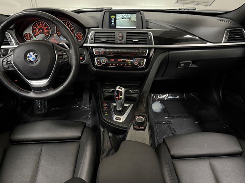 Used 2018 BMW 330e 330e iPerformance image 36