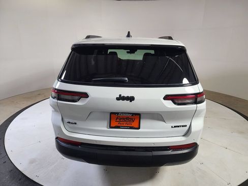 Certified 2025 Jeep Grand Cherokee L Limited w/ Black Appearance Package AWD/4WD image 7