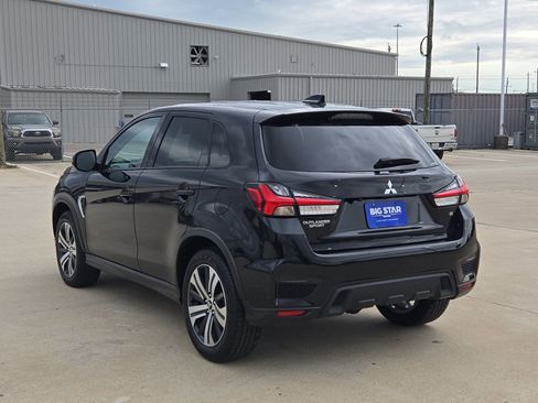 Used 2025 Mitsubishi Outlander Sport AWD image 6