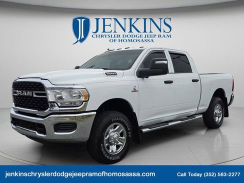 Certified 2024 RAM 3500 Tradesman w/ Safety Group AWD/4WD image 10