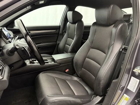 Used 2020 Honda Accord Sport image 9