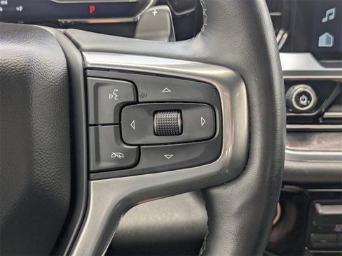 Used 2023 Chevrolet Silverado 1500 LTZ image 25