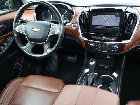 Used 2018 Chevrolet Traverse High Country image 10