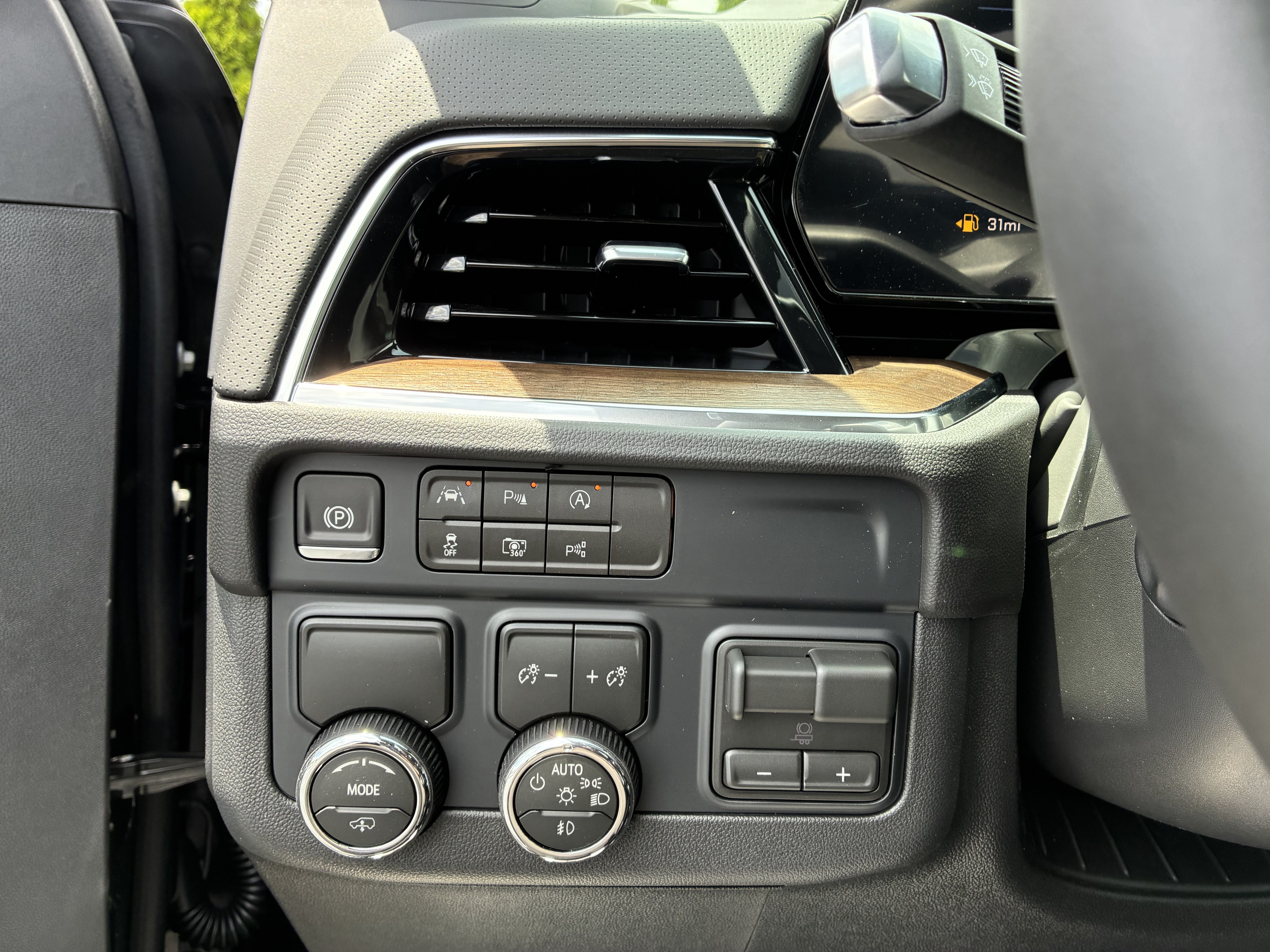 New 2026 Chevrolet Tahoe High Country RWD image 28